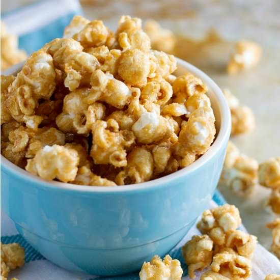 Baked Caramel Popcorn