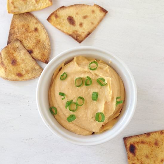 Creamy Garlic Hummus