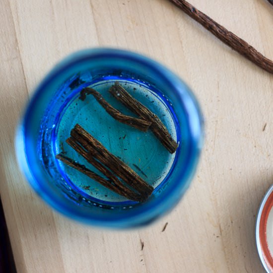 How to make vanilla extract
