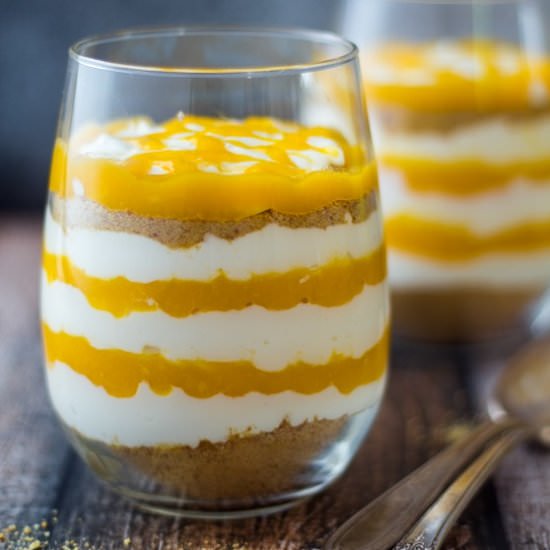 5 Ingredient Mango Cheesecake