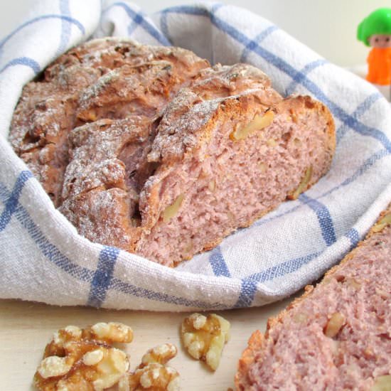 Red Wine and Walnut Loaf