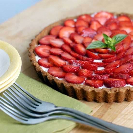 Honeyed Greek Yogurt Tart