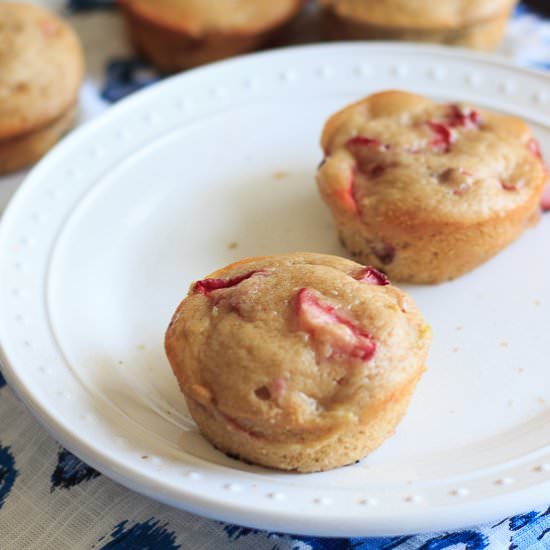 Strawberry Rhubarb Muffins