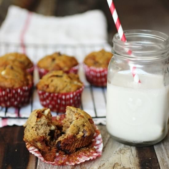 Vegan Banana Chiptastic Muffins