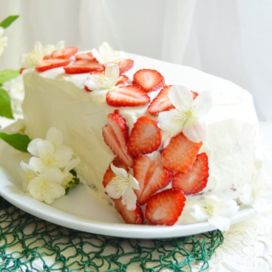 Strawberry Cake