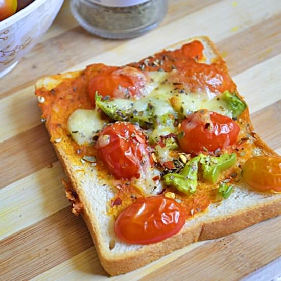 Bread Pizza