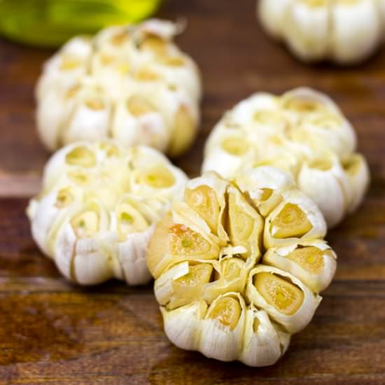 Roasted Garlic Bombs
