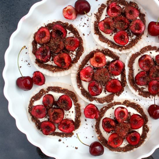 Healthy Mini Cherry Pies