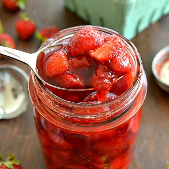 3-Ingredient Strawberry Sauce