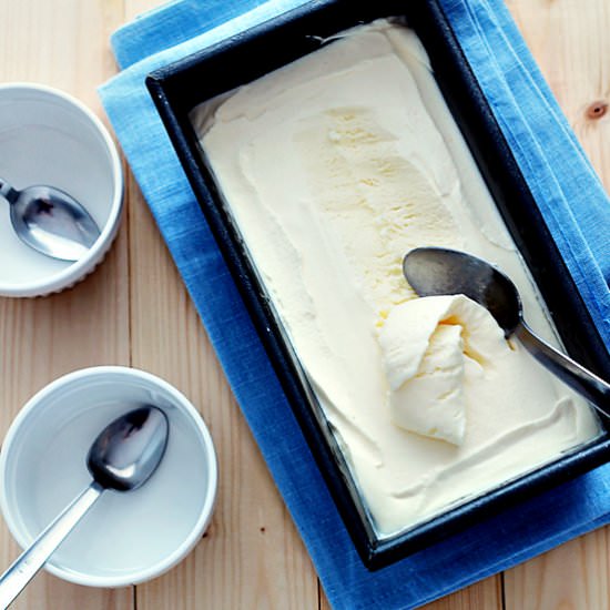 Homemade Vanilla Ice Cream