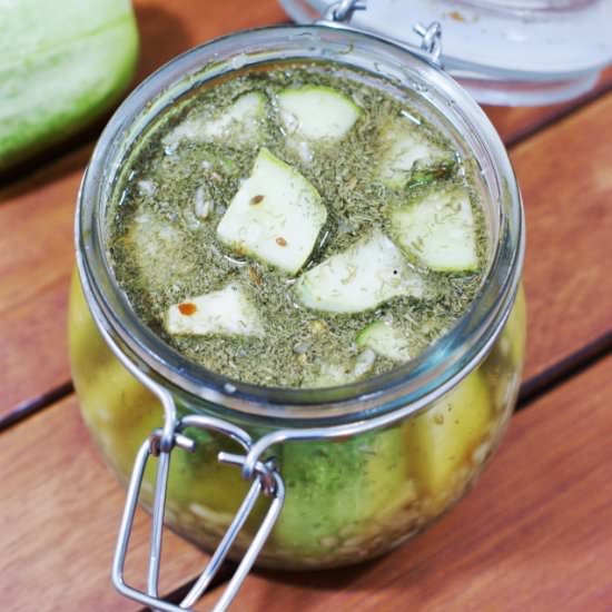 Fresh Cucumber Pickles