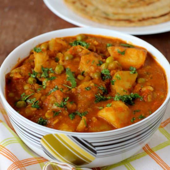 Banarasi Aloo Matar Sabji