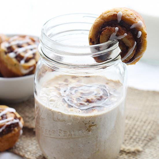 Cinnamon Roll Overnight Oats