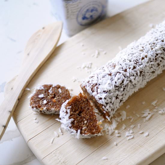 Dried Fruit Log with Dates