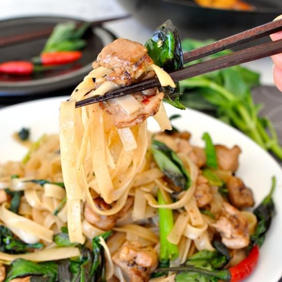 Thai Spicy Noodle (Pad Kee Mao)