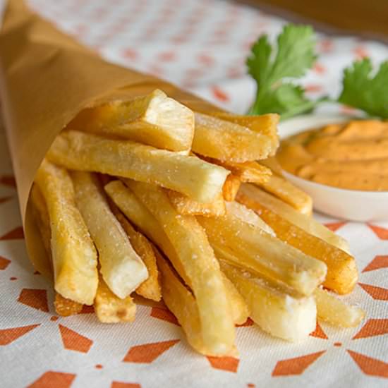 Yuca Fries with Chipotle Aioli