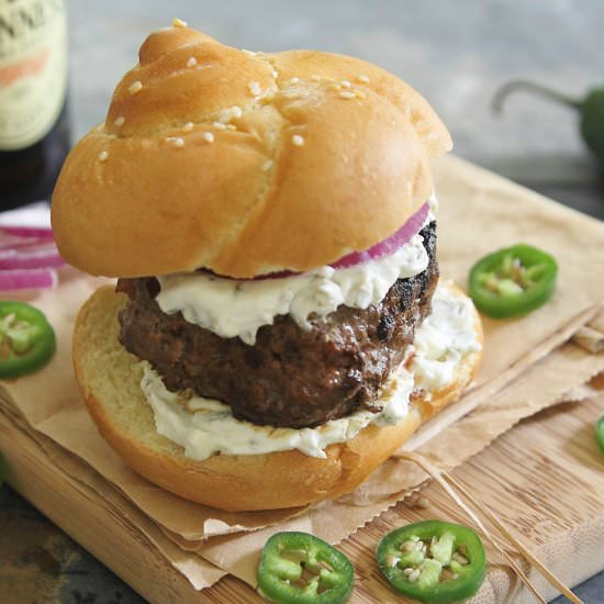 Jalapeño popper burgers