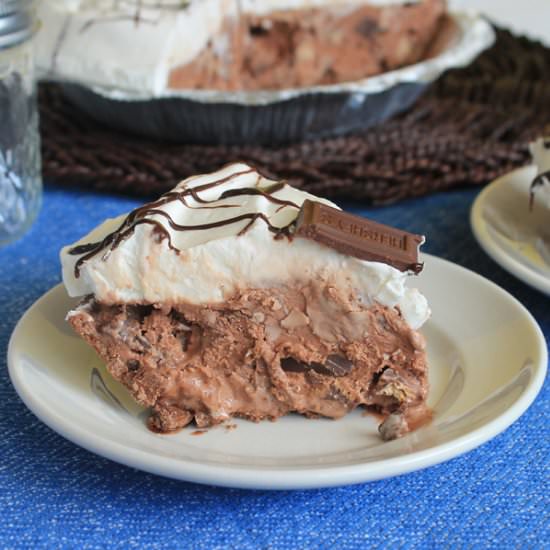 Chocolate Candy Bar Ice Cream Pie