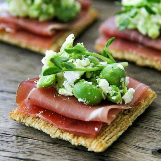 Prosciutto and Pea Crackers