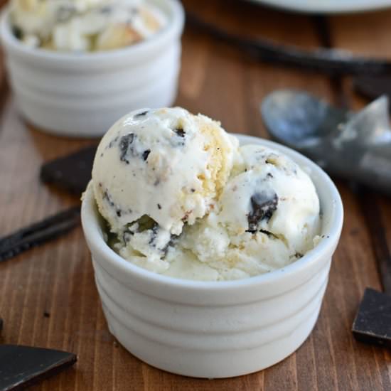 Vanilla Bean Pound Cake Ice Cream
