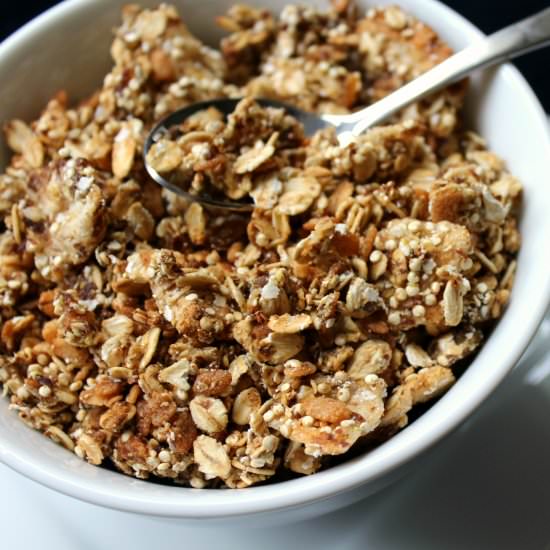 Vanilla Pear Quinoa Granola