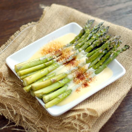 Asparagus with Cheese Sauce