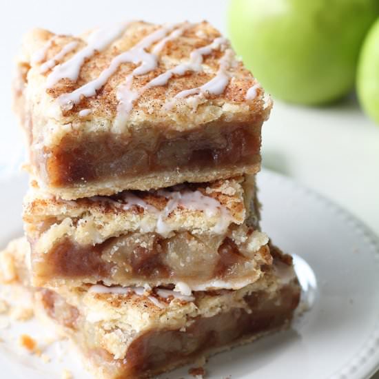 Apple Pie Bars
