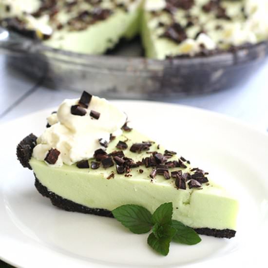 No Bake Grasshopper Pie