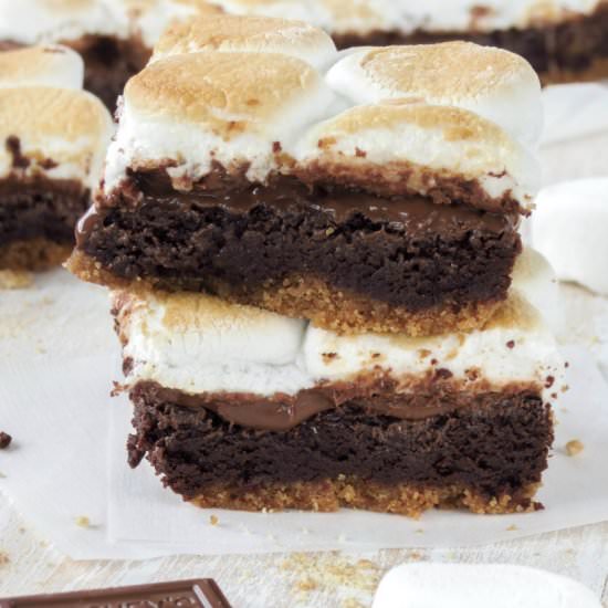 Gooey S’mores Brownies