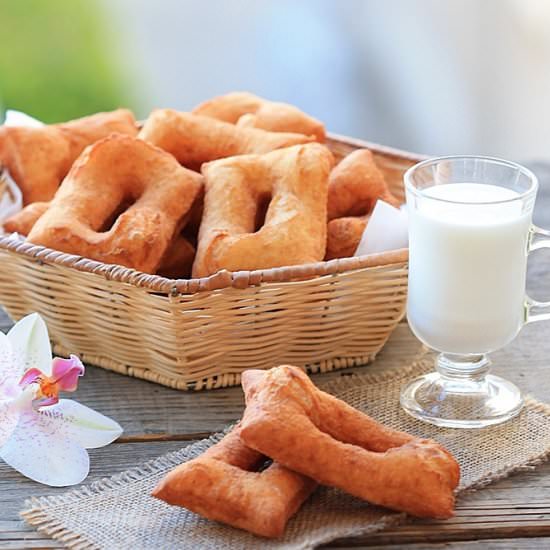 Fry Bread with Yogurt