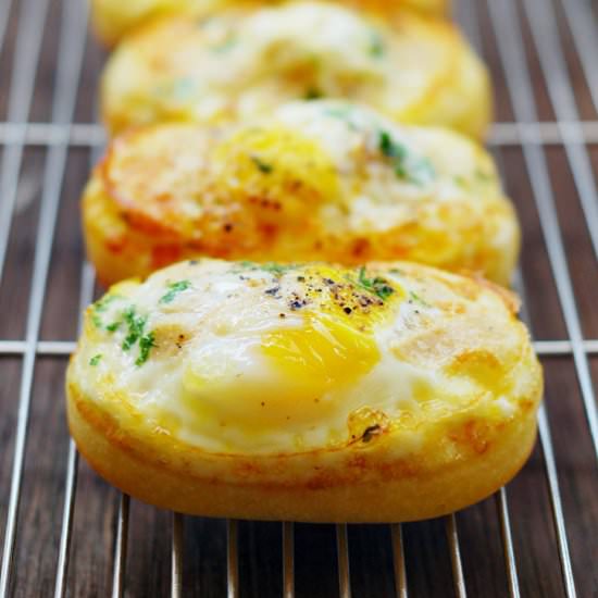 Gyeranppang – Korean Egg Bread