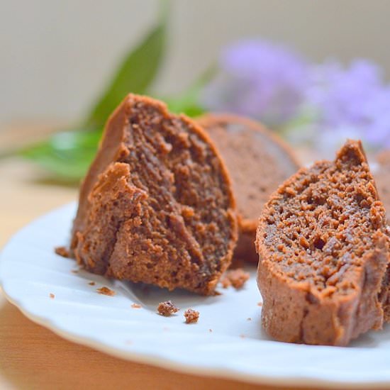 Eggless chocolate cake