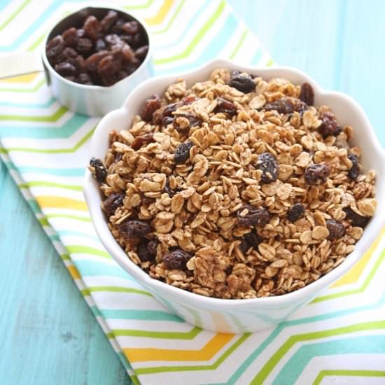 Cinnamon Raisin Granola
