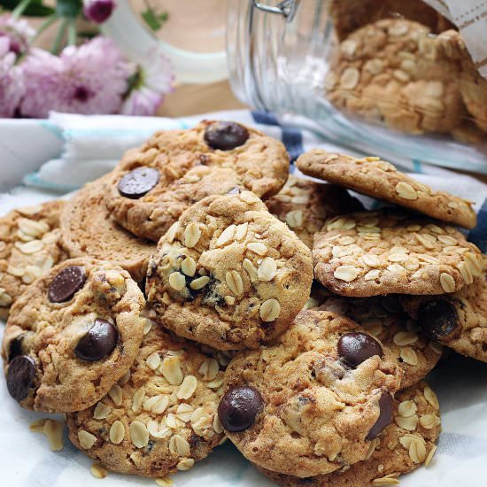 Oatmeal & Date Cookies