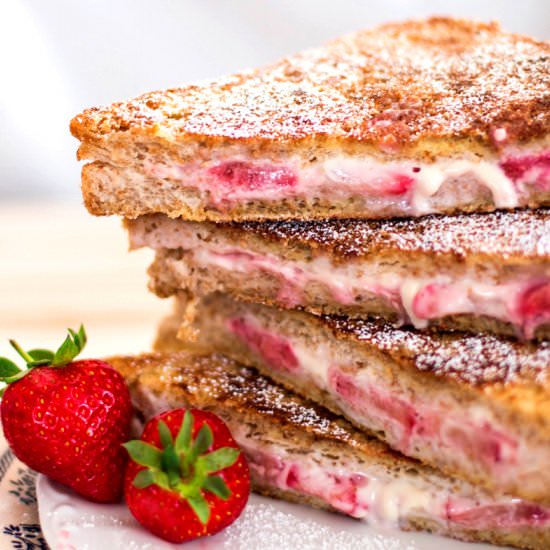 Skinny Crunchy Stuffed French Toast