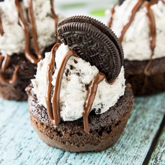 Chocolate Oreo Cupcakes