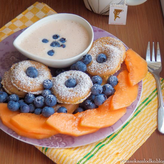 Sweet Donuts with Mozarella!