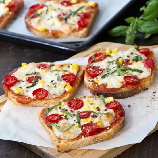 Bread Pizza