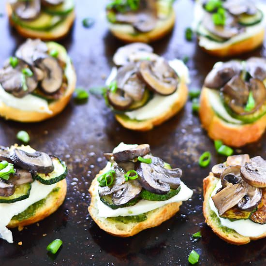 Veggie, Mozzarella & Pesto Crostini