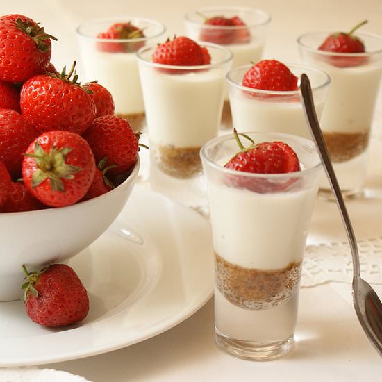 Shot Glass Strawberry Cheesecake