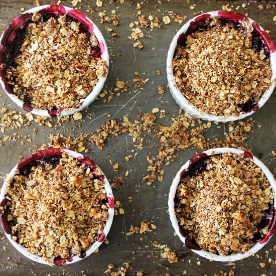 Blueberry and Peach Summer Crumble