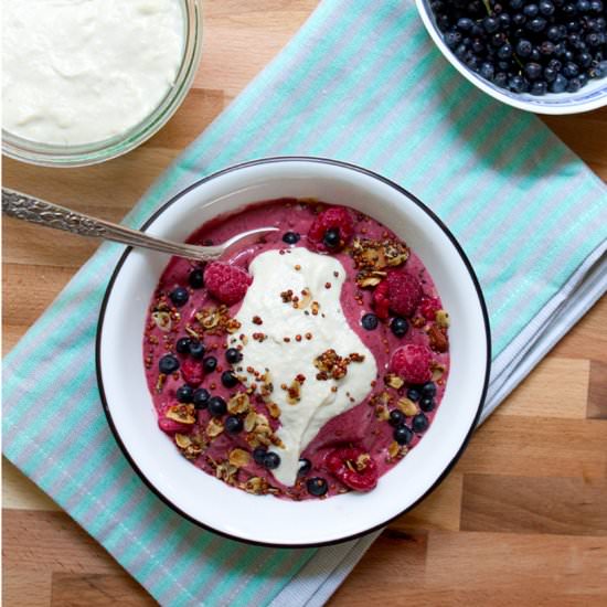 Berry Acai Bowl with Cashew Cream