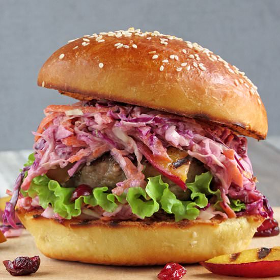 Turkey Burgers With Coleslaw