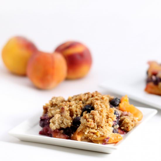 Blueberry Peach Quinoa Crumble