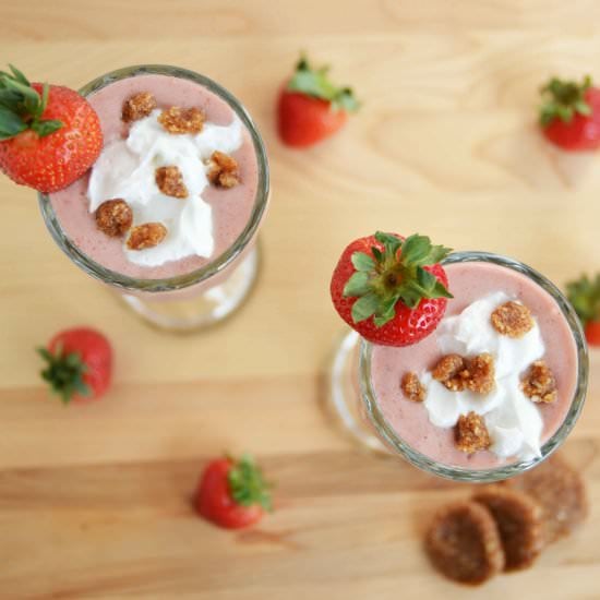 Vegan Strawberry Shortcake Smoothie