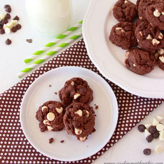 Triple Chocolate Cake Mix Cookies