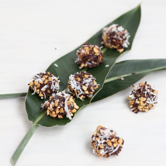 Dark Chocolate Frozen Banana Bites