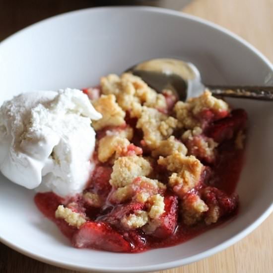 Paleo Strawberry Crumble