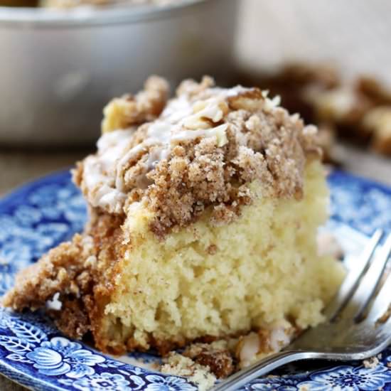 Mini Cinnamon Crumble Coffee Cake