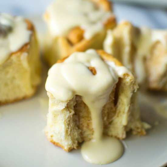 Maple Cinnamon Rolls